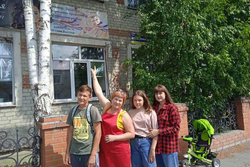 Многодетная жительница Бердюжского района с помощью социального контракта открыла собственное дело