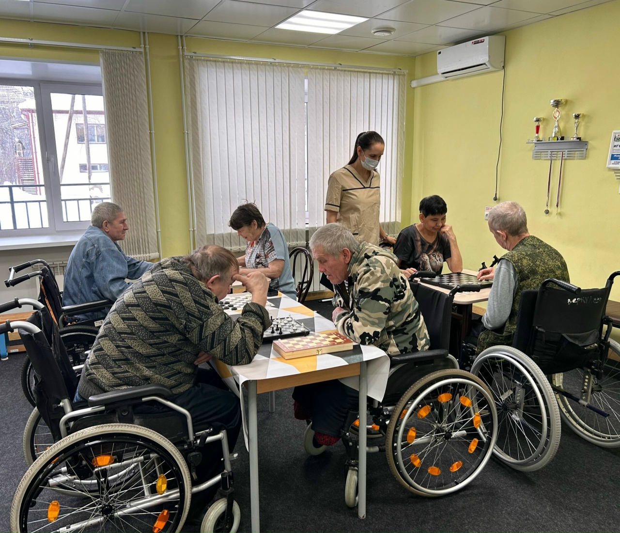 Турнир по шахматам и шашкам