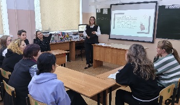 В МБОУ ОШ № 2 города Тюмени прошло заседание педагогического совета