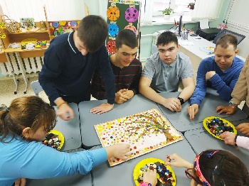 Реализация проекта "Вместе весело шагать!"