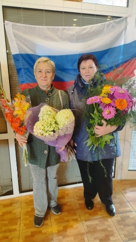 Первое сентября - день, когда лето встречается со школой