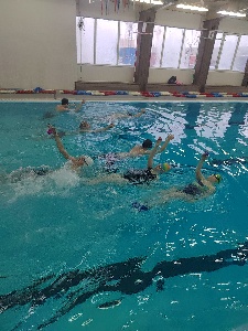 Вера в чудо: новогодние приключения в бассейне МАУ ДО САШ «НЕГЕ»