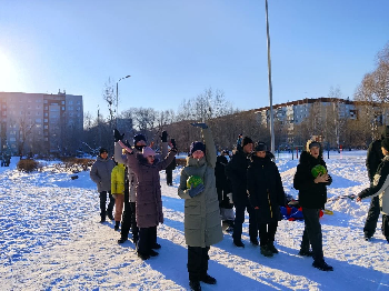 В спортивном клубе "Старт" МБОУ ОШ № 2 города Тюмени прошли весёлые старты