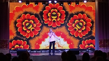 В Петелинском Центре культуры и досуга состоялся торжественный концерт для школьников