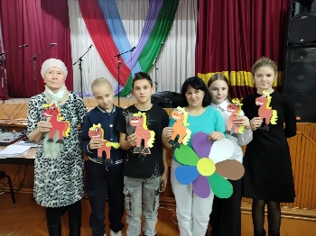 Час доброты «Дари любовь — храни добро»: праздник творчества и тепла в Большеярковской библиотеке