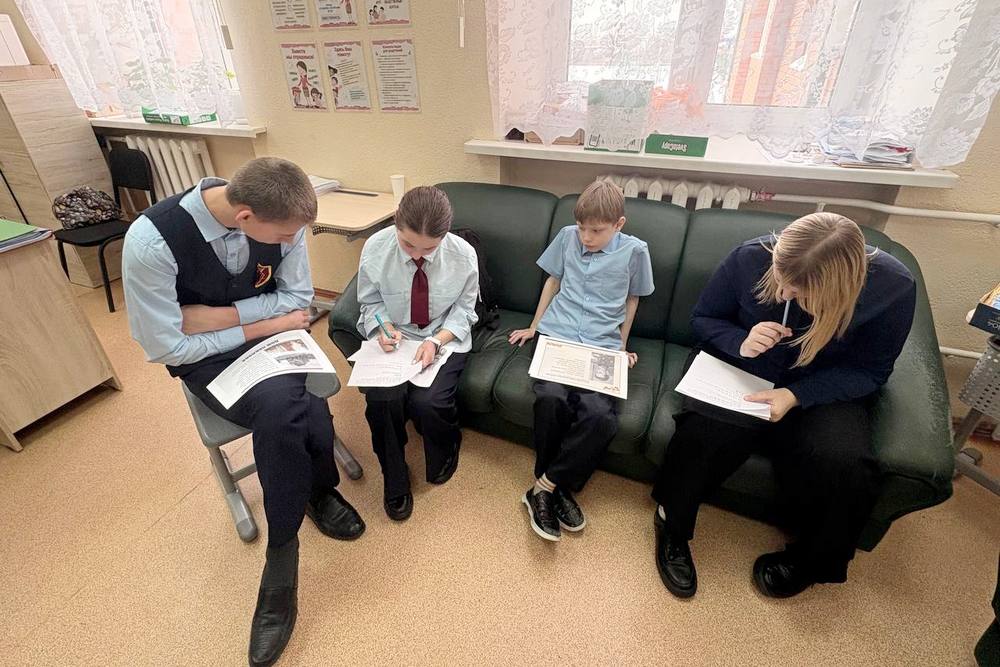 В Сладковской школе прошло мероприятие, посвященное Сталинградской битве