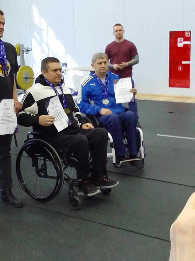 ПАУЭР слева Базанов Игорь, Карунников Сергей.jpg