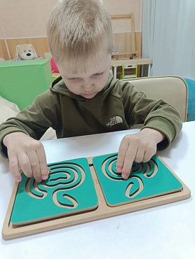 Занятия с логопедом